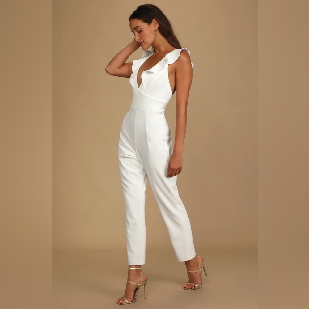 NWT Lulus Leilani White Ruffled Jumpsuit